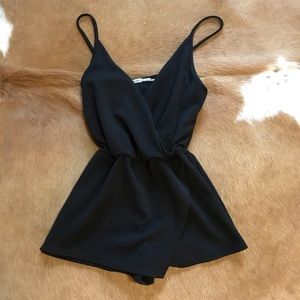 Urban Outfitters Black V-cur Romper ONLY WORN ONCE